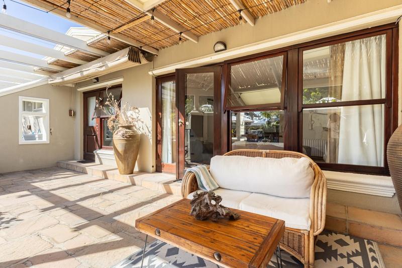 6 Bedroom Property for Sale in Plumstead Western Cape
